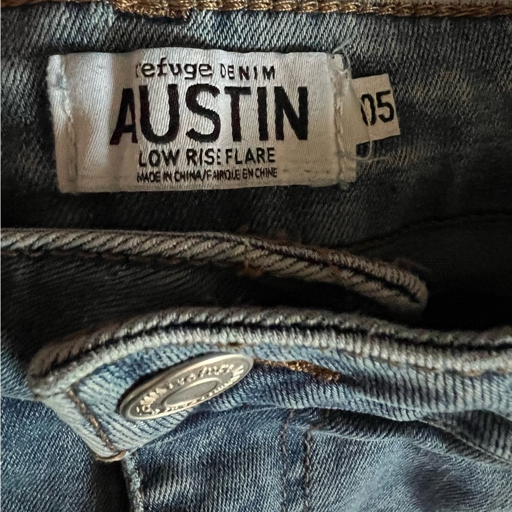 Refuge denim medium wash y2k 90’s low rise flare stretch jeans jr size 5 tall - Picture 11 of 11